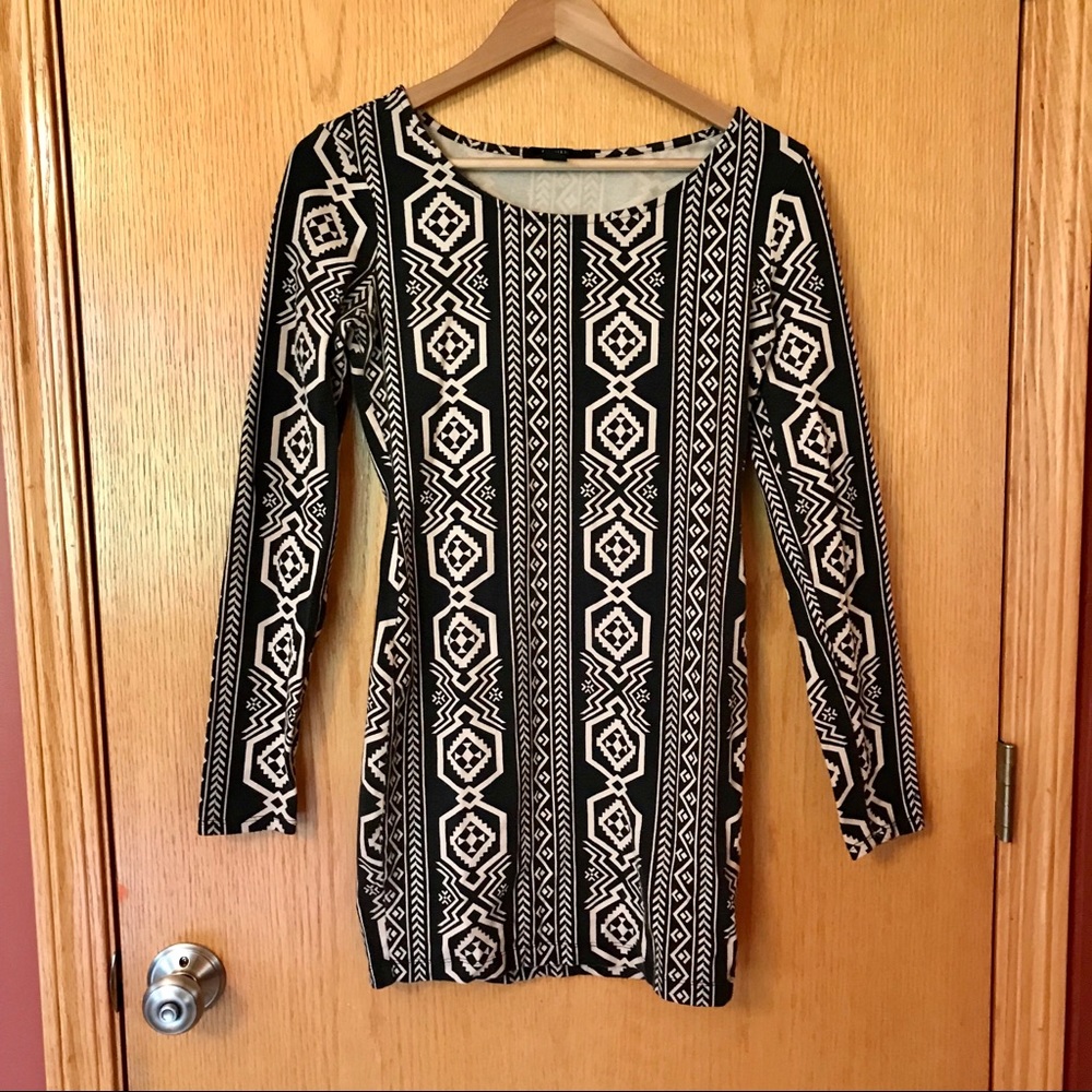 Forever 21 stretchy body-con dress L